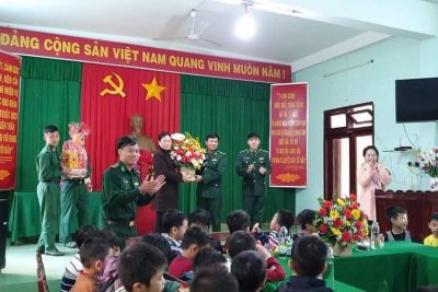 CHÀO MỪNG NGÀY THÀNH LẬP QUÂN ĐỘI NHÂN DÂN VIỆT NAM 22/12/2020. NHÀ TRƯỜNG ĐÃ TỔ CHỨC TRẺ 5 TUỔI THAM QUAN DOANH TRẠI CHÚ BỘ ĐỘI